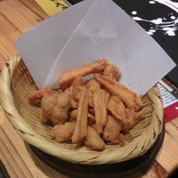 鶏の軟骨揚げ