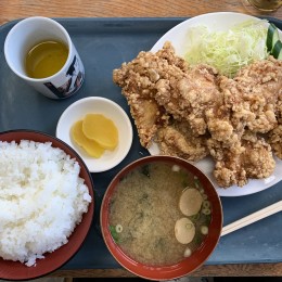 うどんと丼  ふる里サムネイル